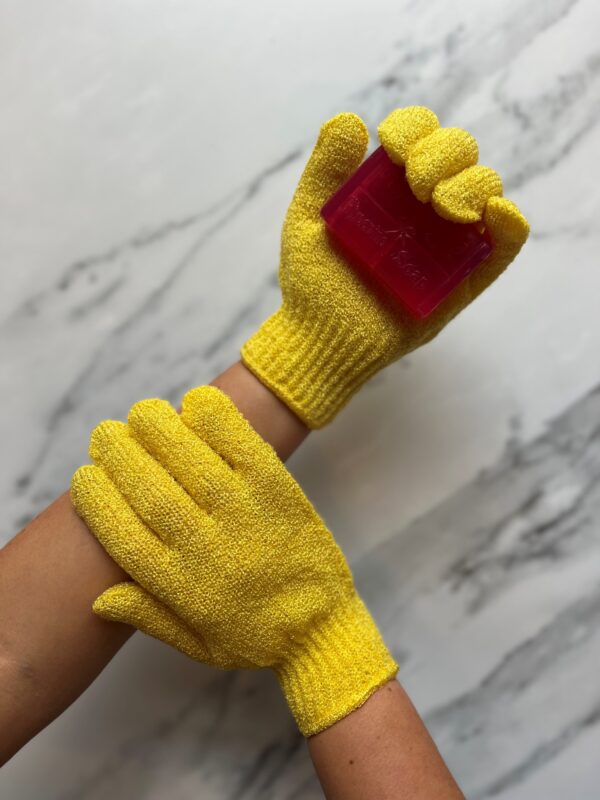 Exfoliating Gloves - Image 4